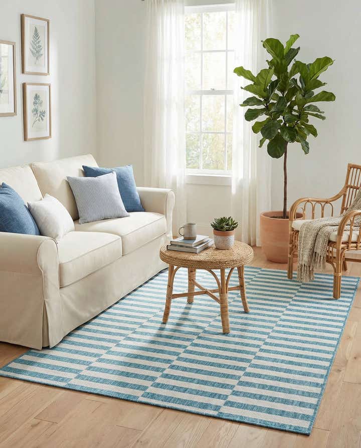 4' x 6' Easy-Clean Ribbon Indoor / Outdoor Rug