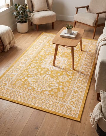 4' x 6' Easy-Clean Aztec Indoor / Outdoor Rug