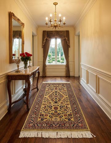 2' 5 x 4' 8 Sarouk Runner Rug