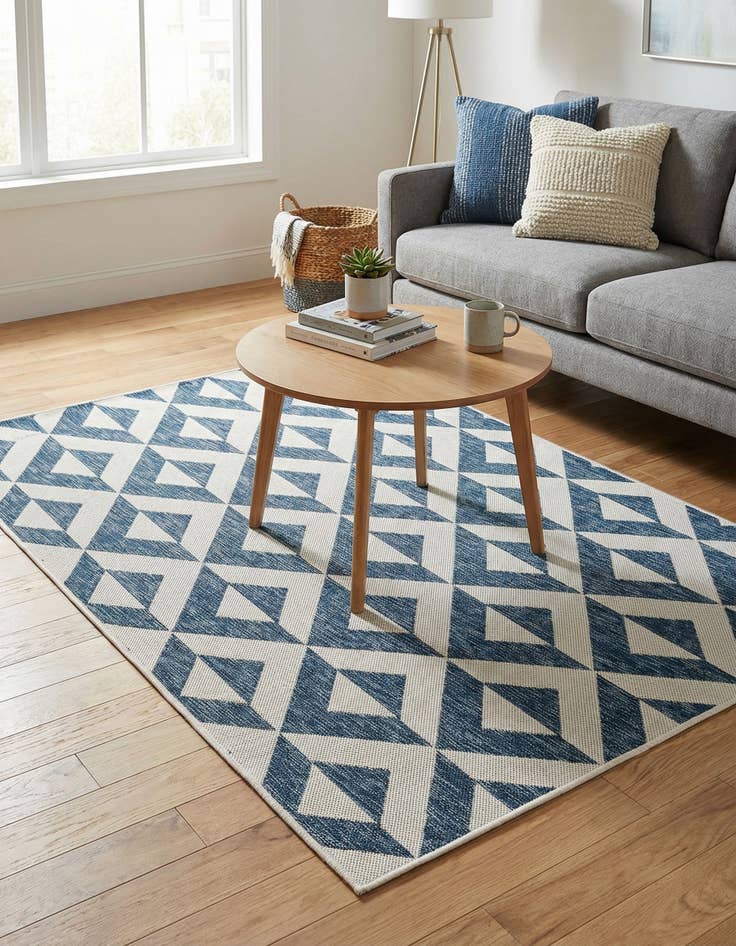 Detail image of 4' x 6' Easy-Clean Jill Zarin Napa Indoor / Outdoor Rug