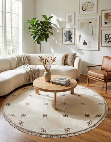 6' 4 x 6' 4 Hand Knotted Darya Round Rug