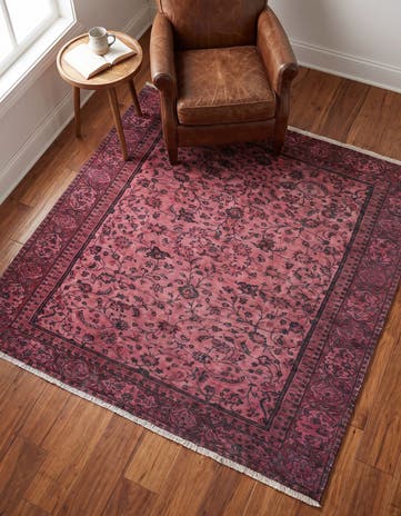 Antique Red Boutique Square Rug
