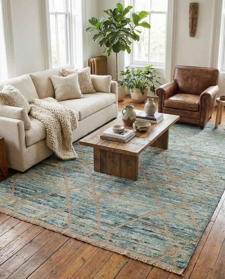 5' 9 x 8' 5 Hand Knotted Moroccan Wool Rug