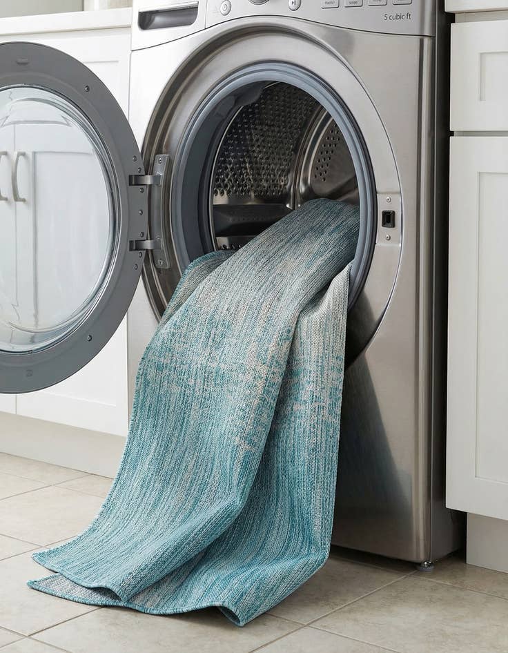 Detail image of 6' x 9'  Washable Modern Indoor / Outdoor Rug