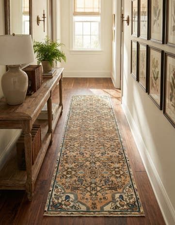 2' 5 x 9' 5 Hamedan Runner Rug