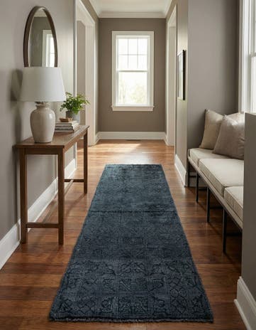 2' 6 x 9' 2 Hand Knotted Darya Wool Runner Rug