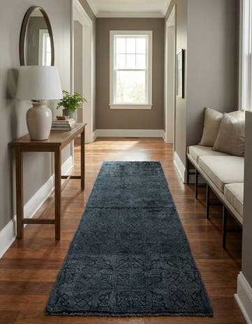 2' 6 x 9' 2 Hand Knotted Darya Wool Runner Rug