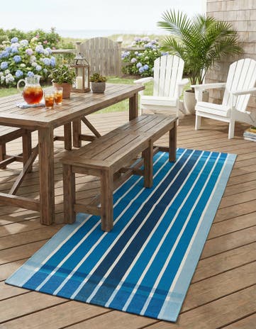 2' 7 x 10' Easy-Clean Ribbon Indoor / Outdoor Runner Rug