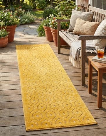 2' x 8' Easy-Clean Trellis Textured Indoor / Outdoor Runner Rug