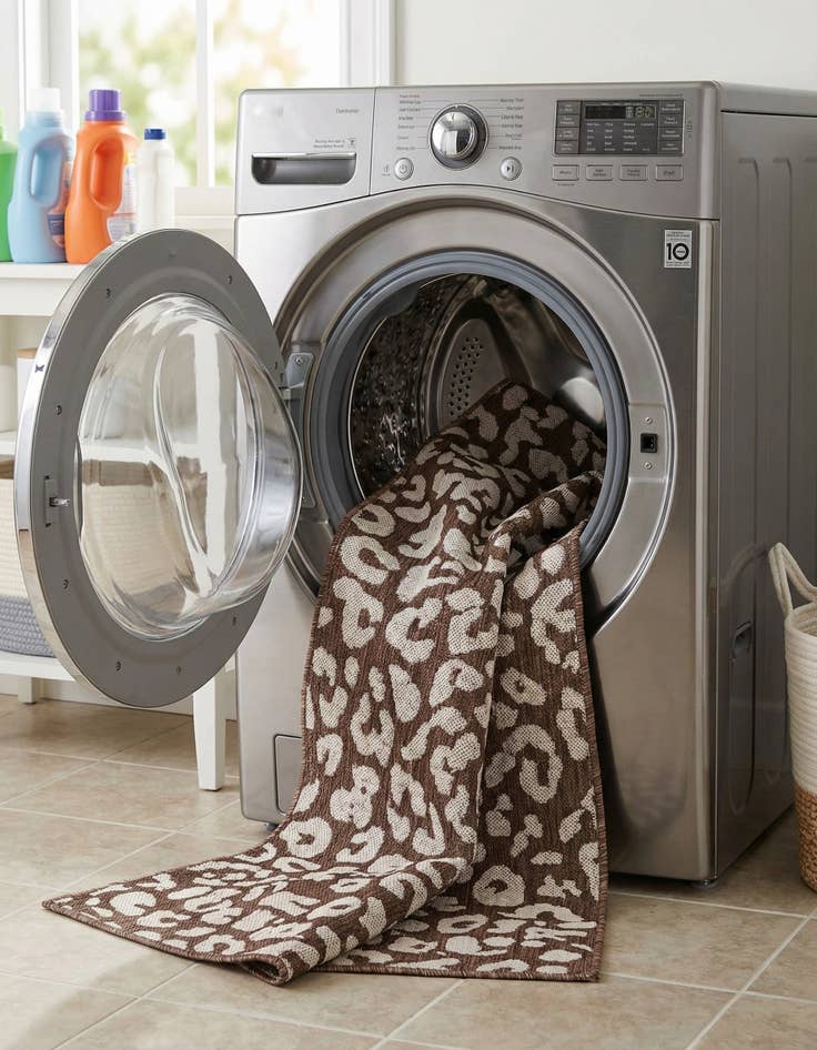 Detail image of 2' x 8'  Washable Safari Indoor / Outdoor Runner Rug