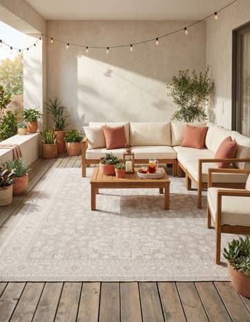 10' x 14' Easy-Clean Aztec Indoor / Outdoor Rug