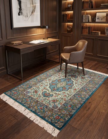 4' 1 x 6' 1 Ghom Silk Rug