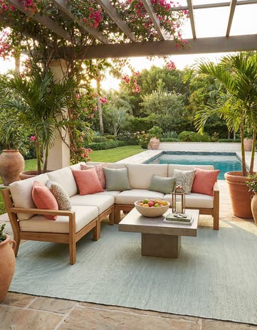 10' x 14' 1 Easy-Clean Jill Zarin Palm Springs Indoor / Outdoor Rug