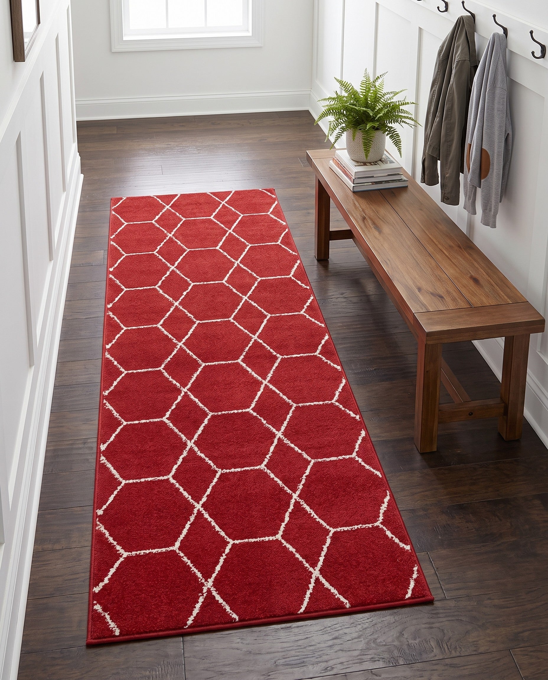 2' x 6' Trellis Frieze Runner Rug