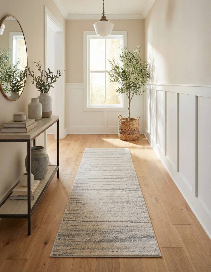 Detail image of 2' 7 x 10' Oasis Runner Rug