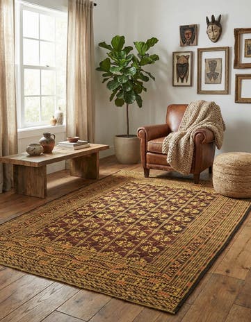 4' 2 x 6' 5 Hand Knotted Sumak Wool Rug