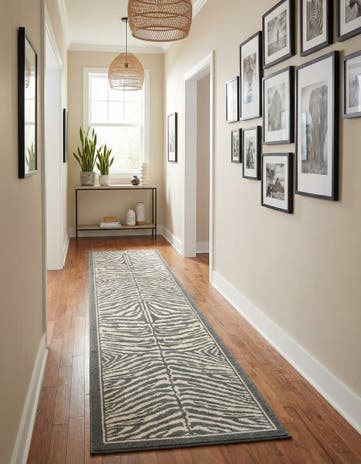 2' 7 x 12' Savannah Runner Rug