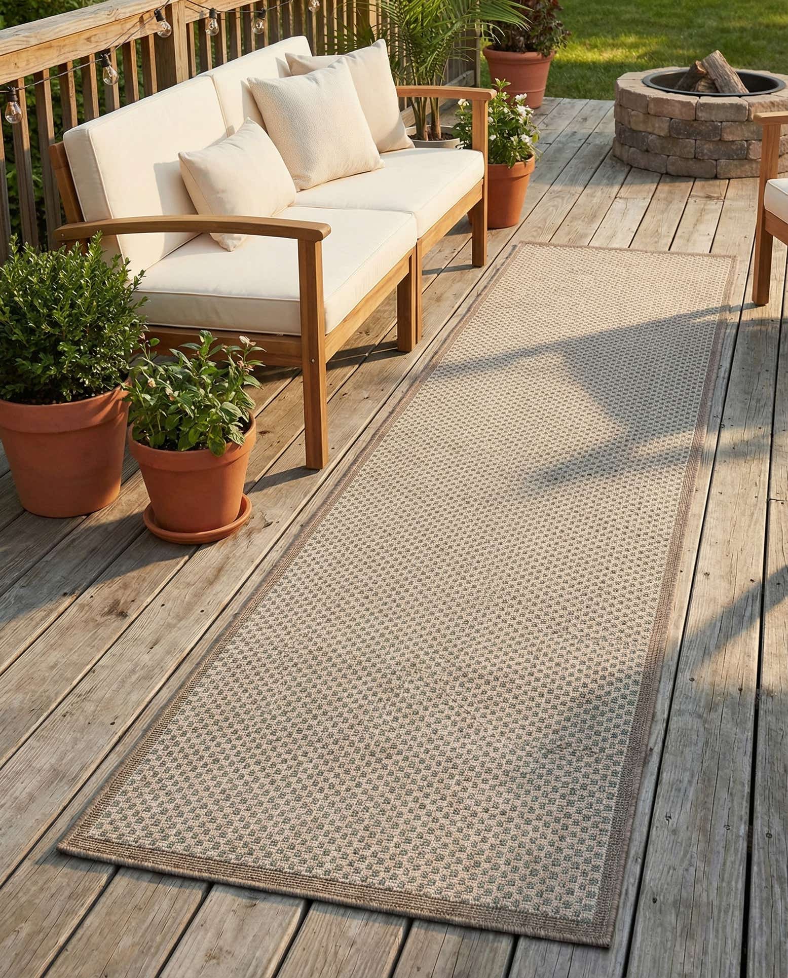 2' 7 x 12' Easy-Clean Border Indoor / Outdoor Runner Rug