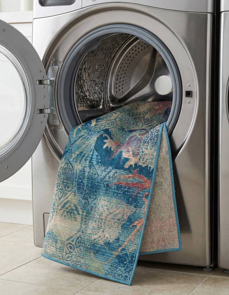 Detail image of 2' 7 x 5' 3  Washable Coastal Indoor / Outdoor Runner Rug