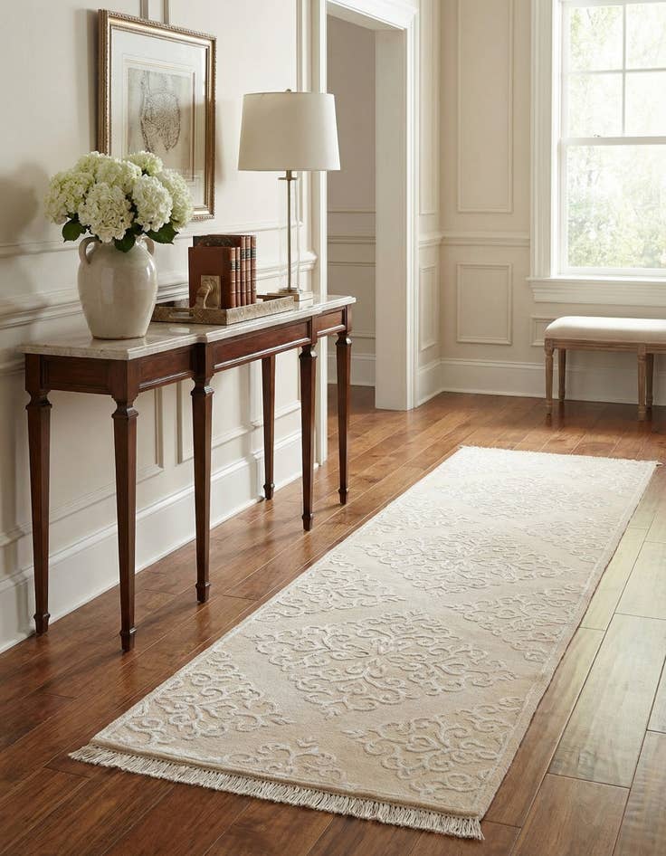 Detail image of 2' 10 x 9' 9  Hand Knotted Darya Wool Runner Rug