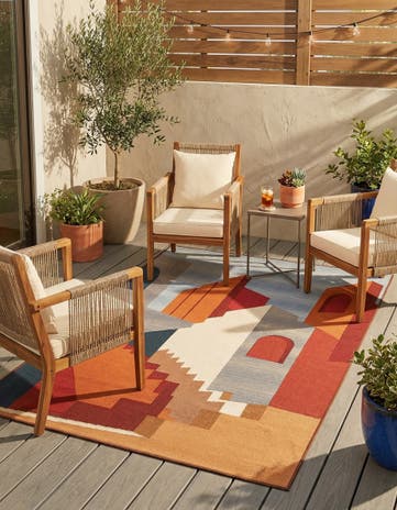 Easy-Clean Modern Indoor / Outdoor Rug