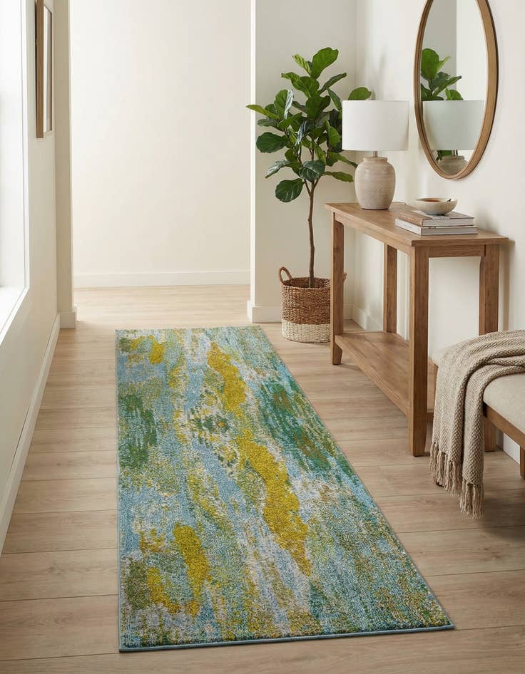 Detail image of  2' 7 x 10'  Washable Sevilla Runner Rug