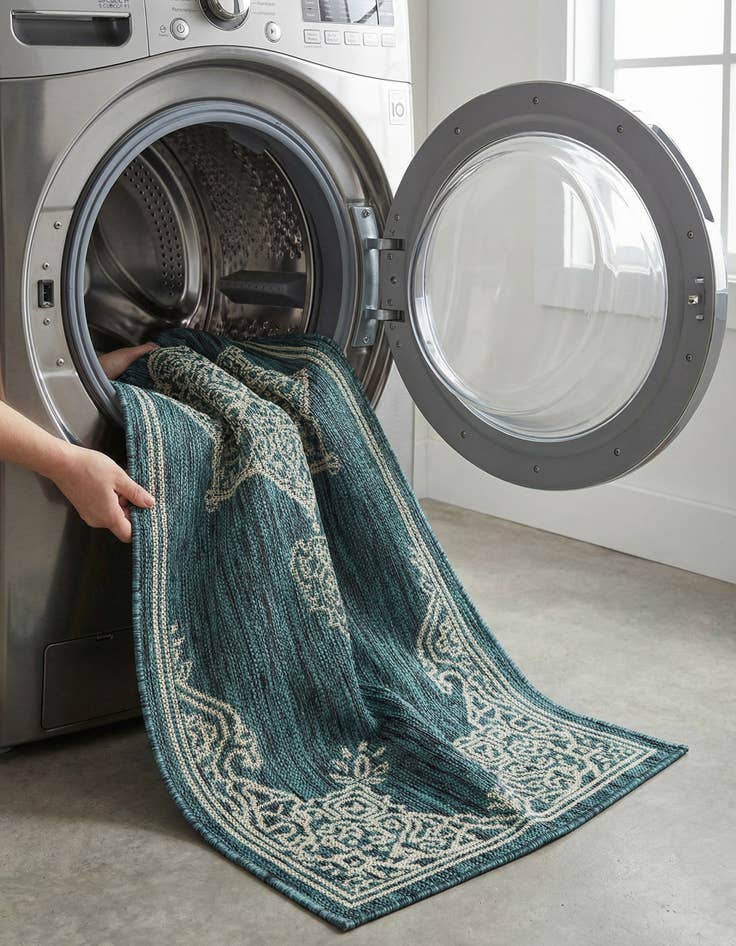 Detail image of 2' x 6'  Washable Traditional Indoor / Outdoor Runner Rug