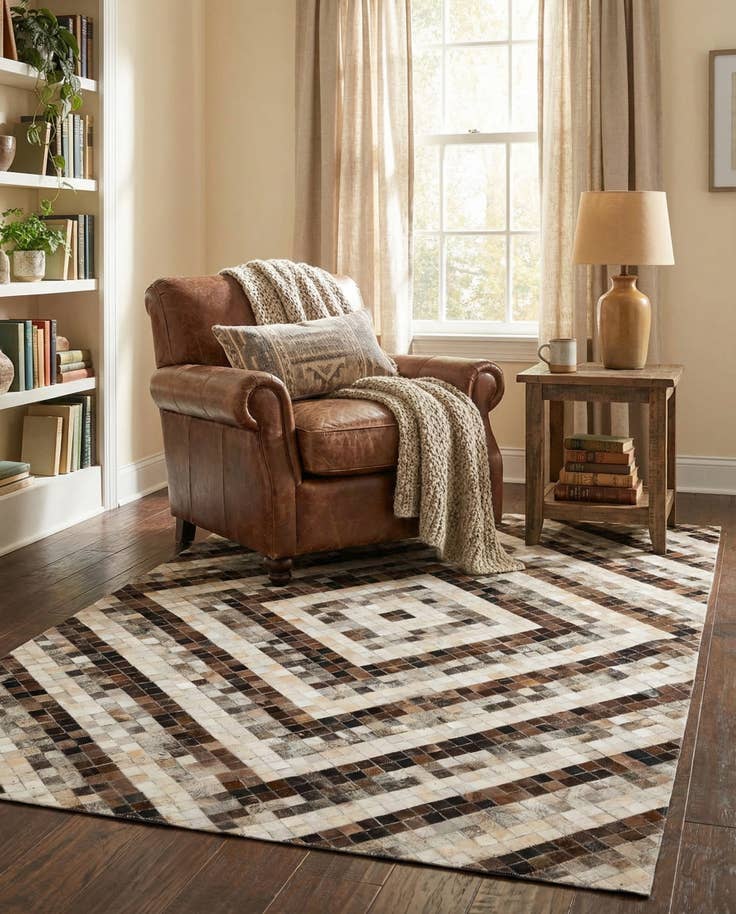 Detail image of 5' x 8' Cowhide - Patchwork Rug