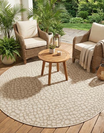 7' 10 x 7' 10 Easy-Clean Safari Indoor / Outdoor Round Rug