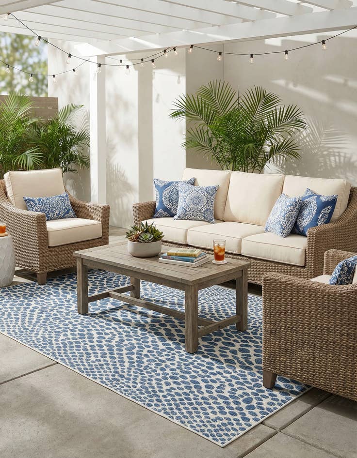 Detail image of 6' x 9' Easy-Clean Jill Zarin Cape Town Indoor / Outdoor Rug