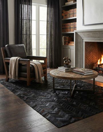 5' 1 x 8' Cowhide Leather Rug