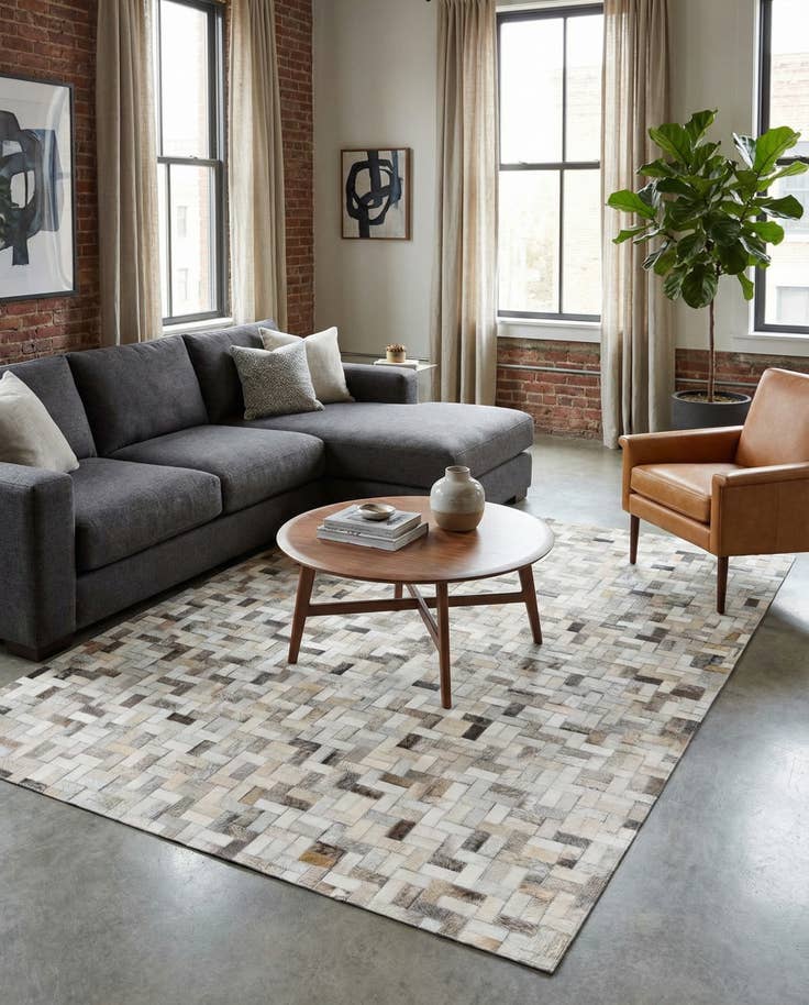 Detail image of 4' 7 x 6' 7 Cowhide Stocks Rug