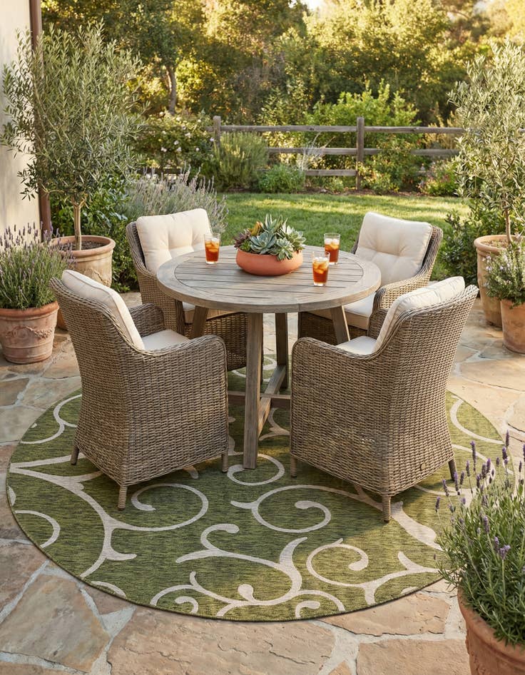 Detail image of 10' 8 x 10' 8 Easy-Clean Botanical Indoor / Outdoor Round Rug
