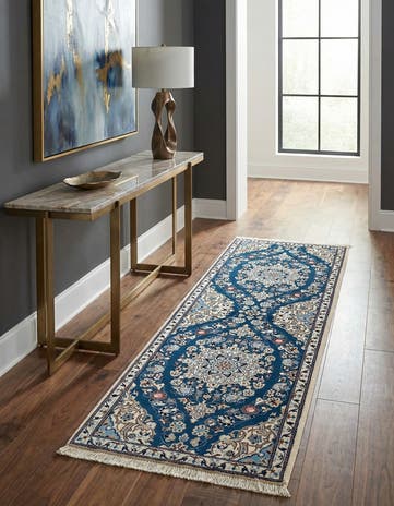 1' 8 x 4' 10 Hand Knotted Nain Rug