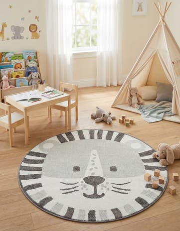 5' 3 x 5' 3 Cat Whimsy Kids Round Rug