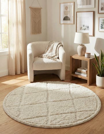 3' 3 x 3' 3 Lattice Shag Round Rug