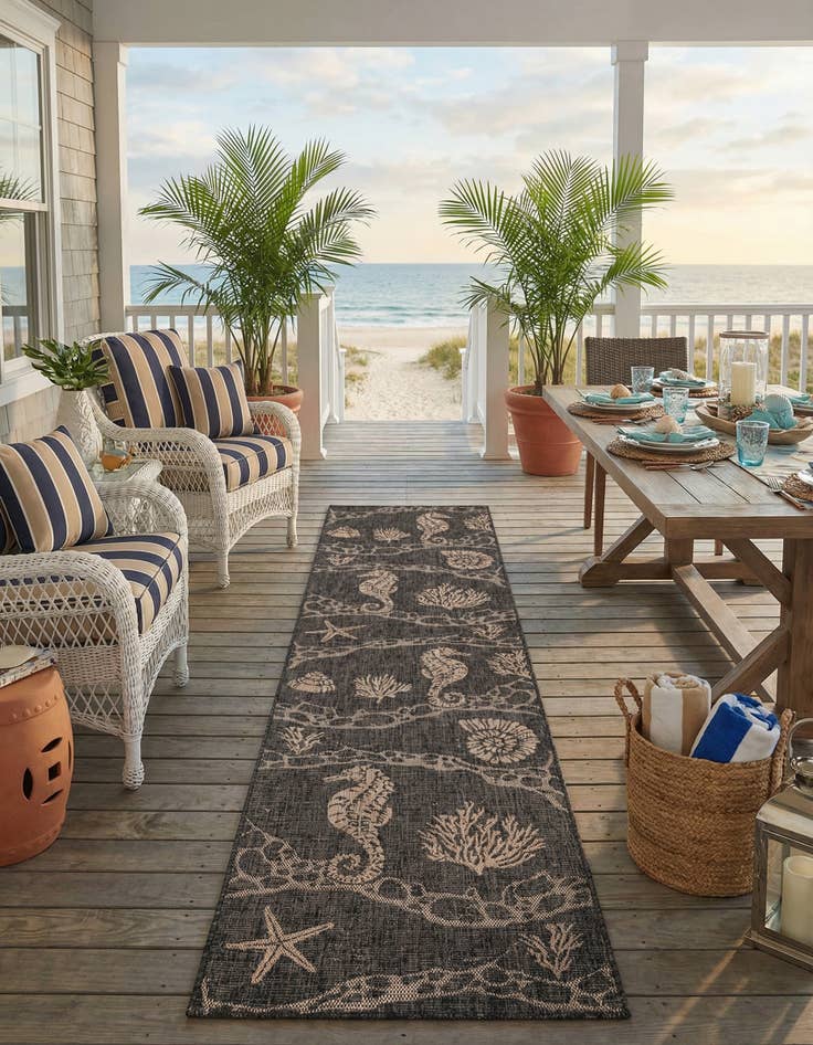 Detail image of 2' 7 x 12' Easy-Clean Coastal Indoor / Outdoor Runner Rug