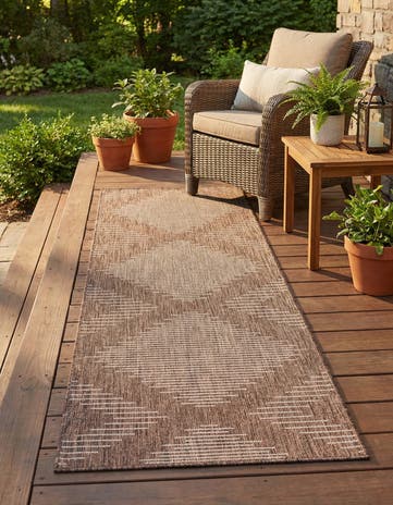 Brown Easy-Clean Modern Indoor / Outdoor Runner Rug