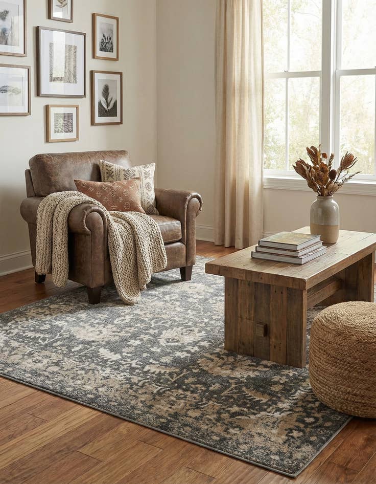 Detail image of 6' x 6' Oregon Square Rug