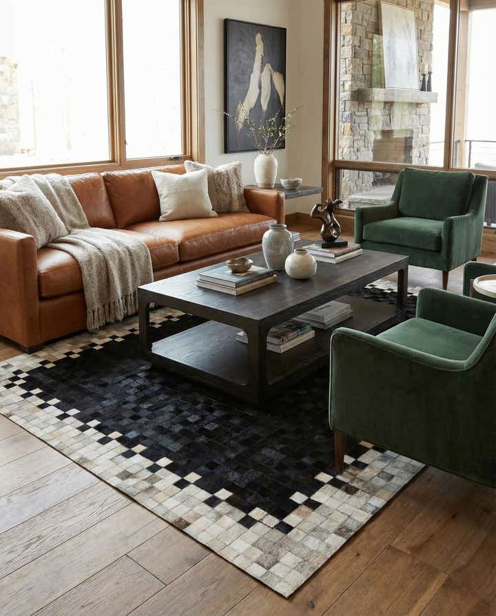 5' 2 x 8' Cowhide - Patchwork Rug