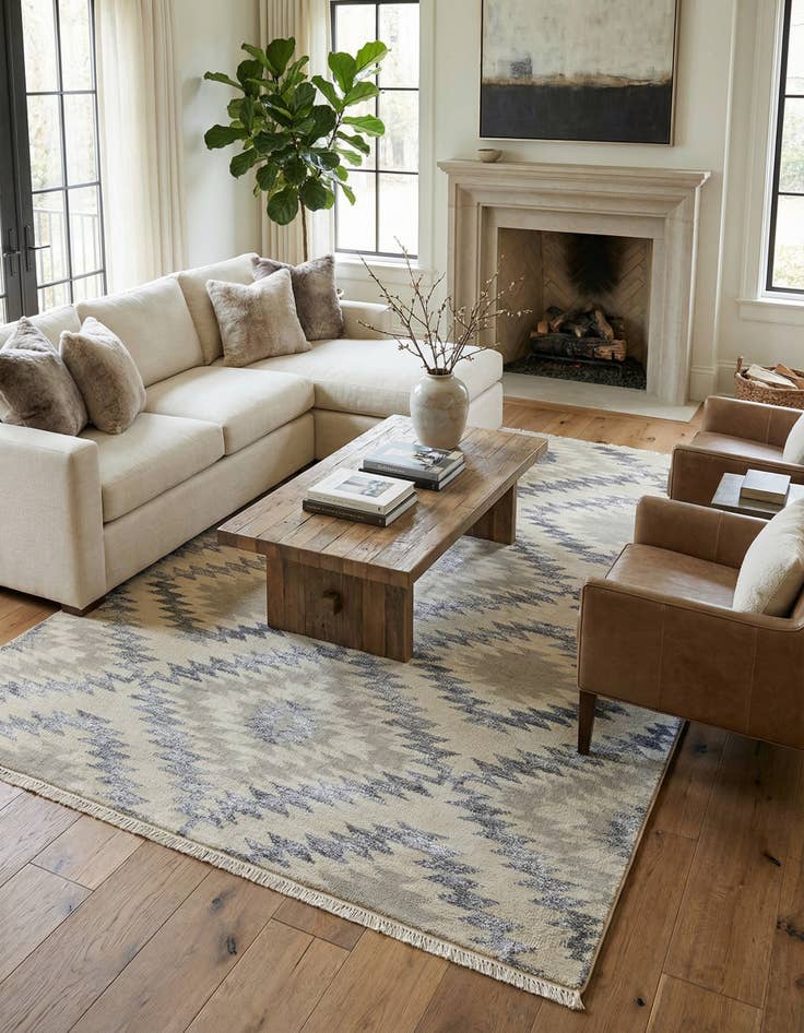 Detail image of 5' x 7' 8  Hand Knotted Darya Rug