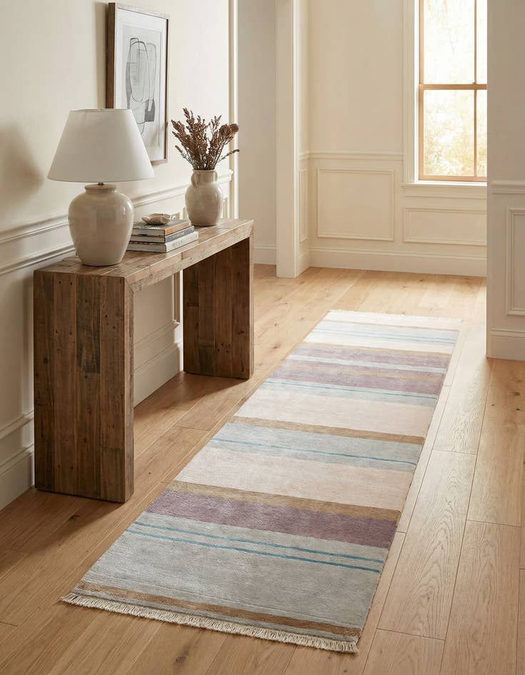 Detail image of 2' 8 x 9' 8 Darya Runner Rug