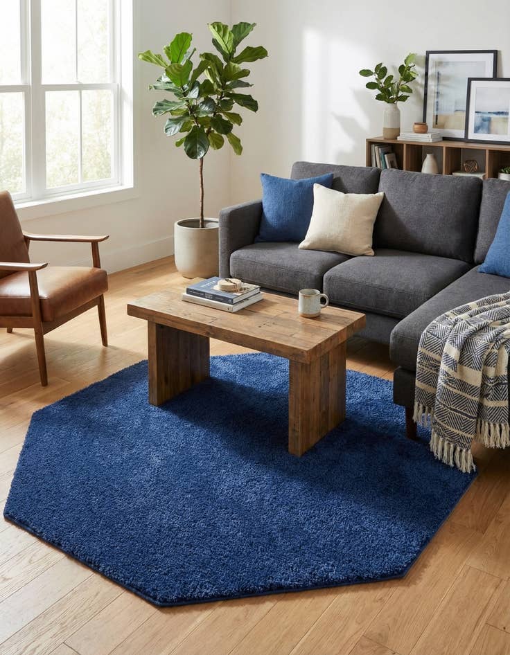 Detail image of  5' x 5' Solid Frieze Octagon Rug