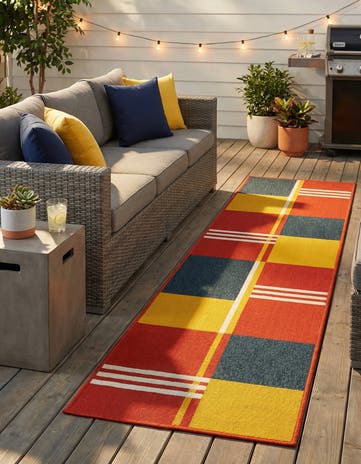 Easy-Clean Modern Indoor / Outdoor Runner Rug