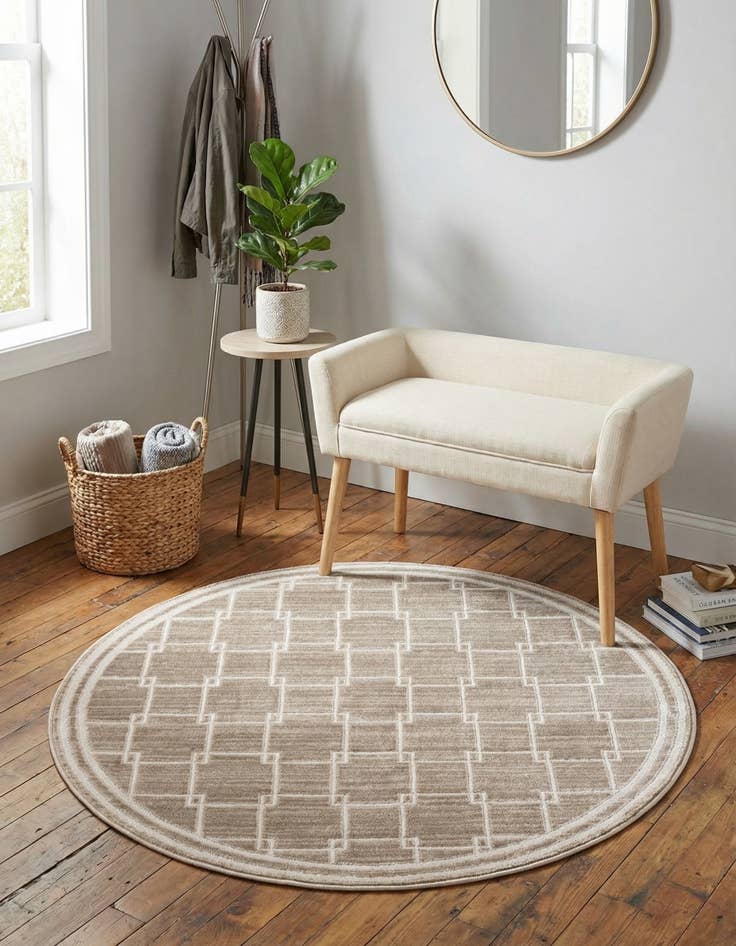 Detail image of 3' x 3' Metropolitan Uptown Round Rug