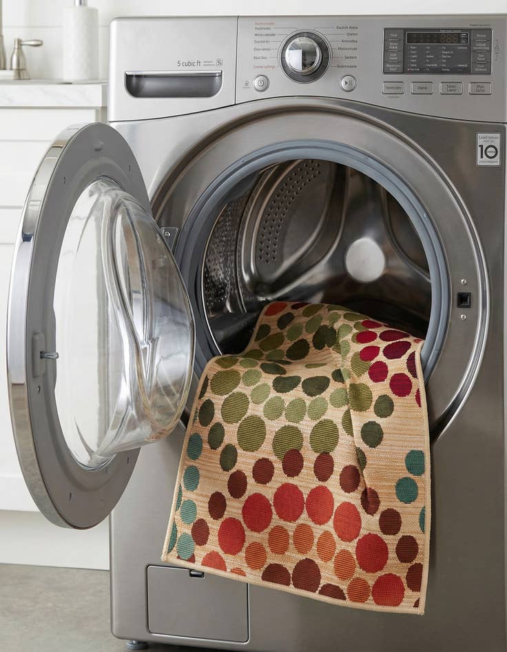 Detail image of 2' x 4'  Washable Modern Indoor / Outdoor Runner Rug