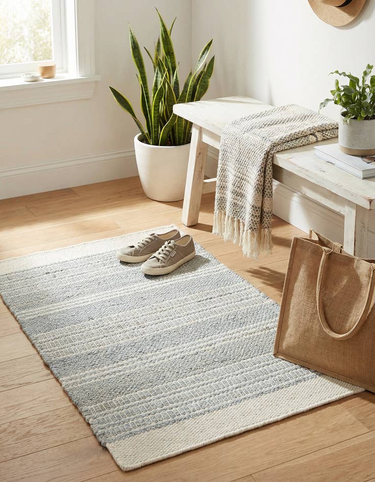 Detail image of  2' 2 x 3' 1  Hand Woven Lariat Rug