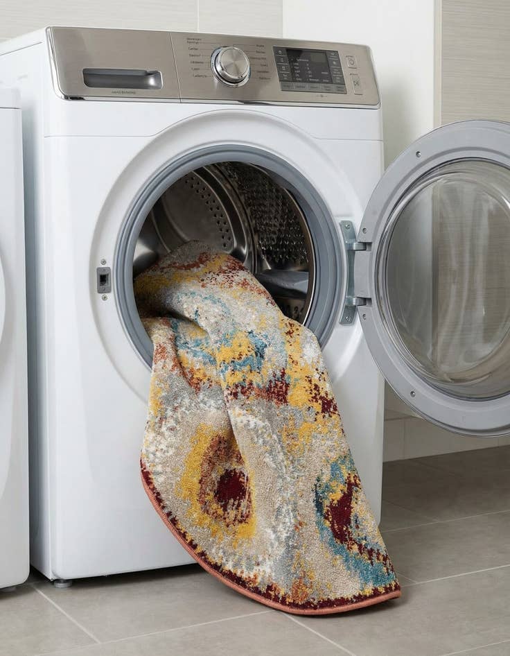 Detail image of  3' 3 x 3' 3 Kamala Washable Round Rug