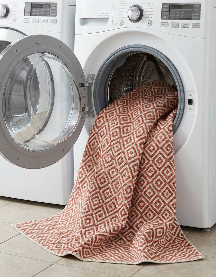 Detail image of 7' x 10'  Washable Jill Zarin Costa Rica Indoor / Outdoor Rug