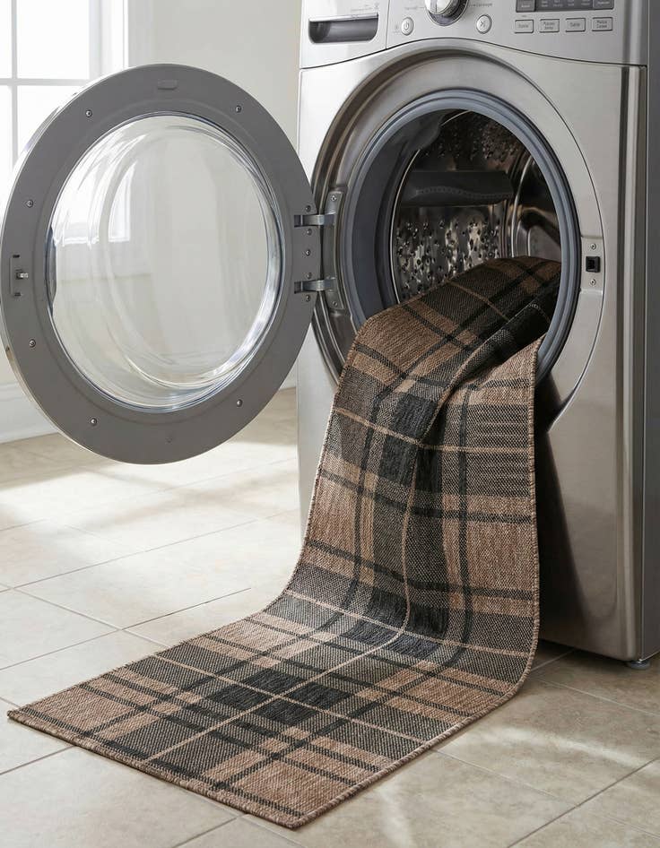 Detail image of 2' 7 x 12'  Washable Checkered Indoor / Outdoor Runner Rug